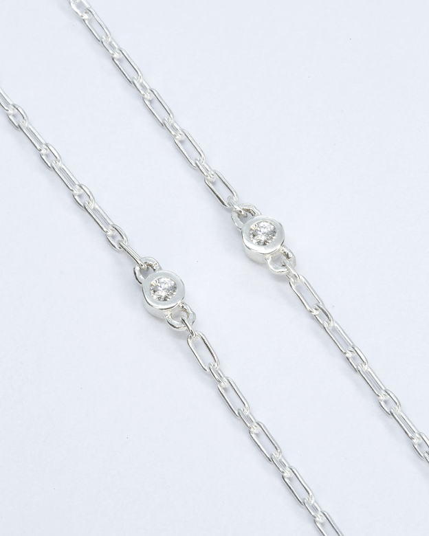 Swiss Blue Topaz Cushion + 2 Diamonds Necklace – diamond detail