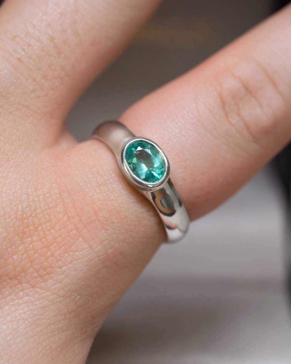 Deep Ring – Emerald – worn by a model
