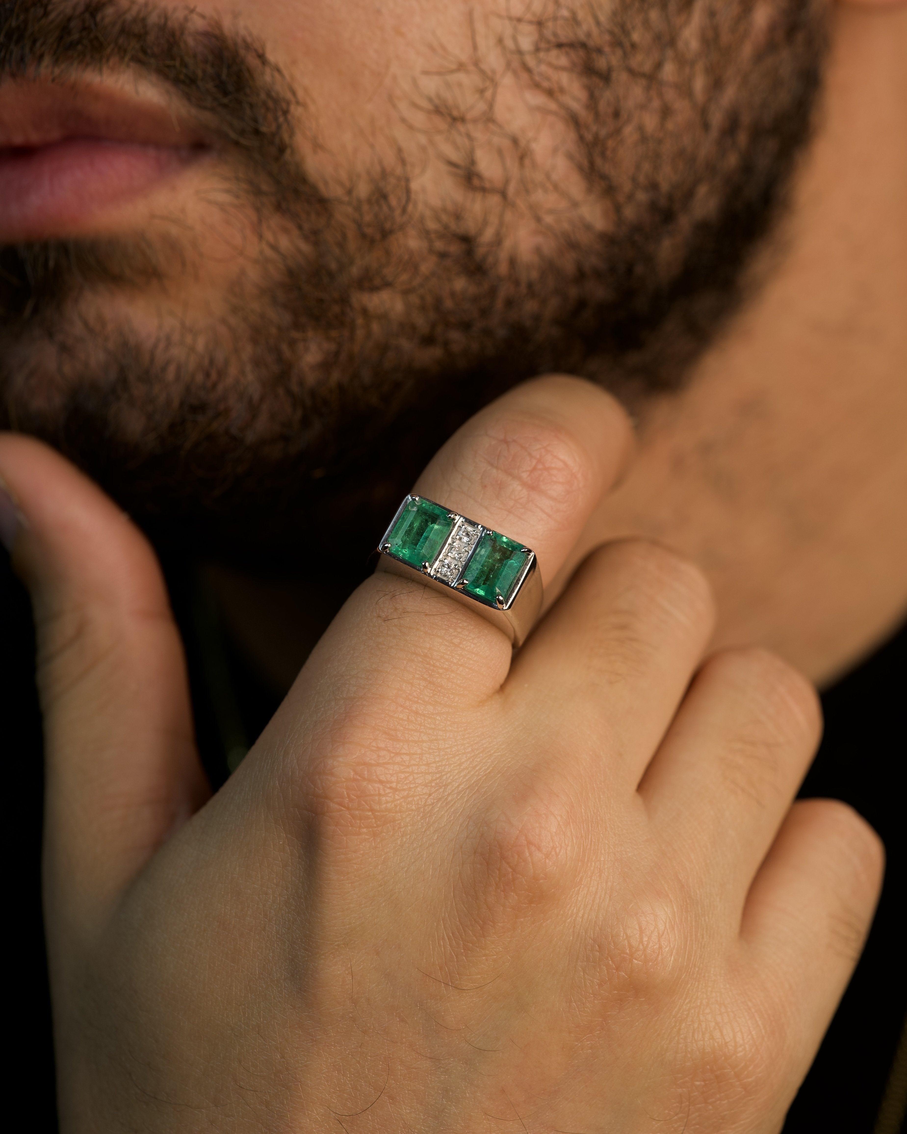 Double Ring - Emerald + 3 Diamonds