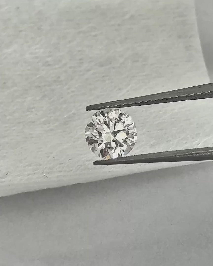 Solitaire Pendant – 1ct Diamond – video 2