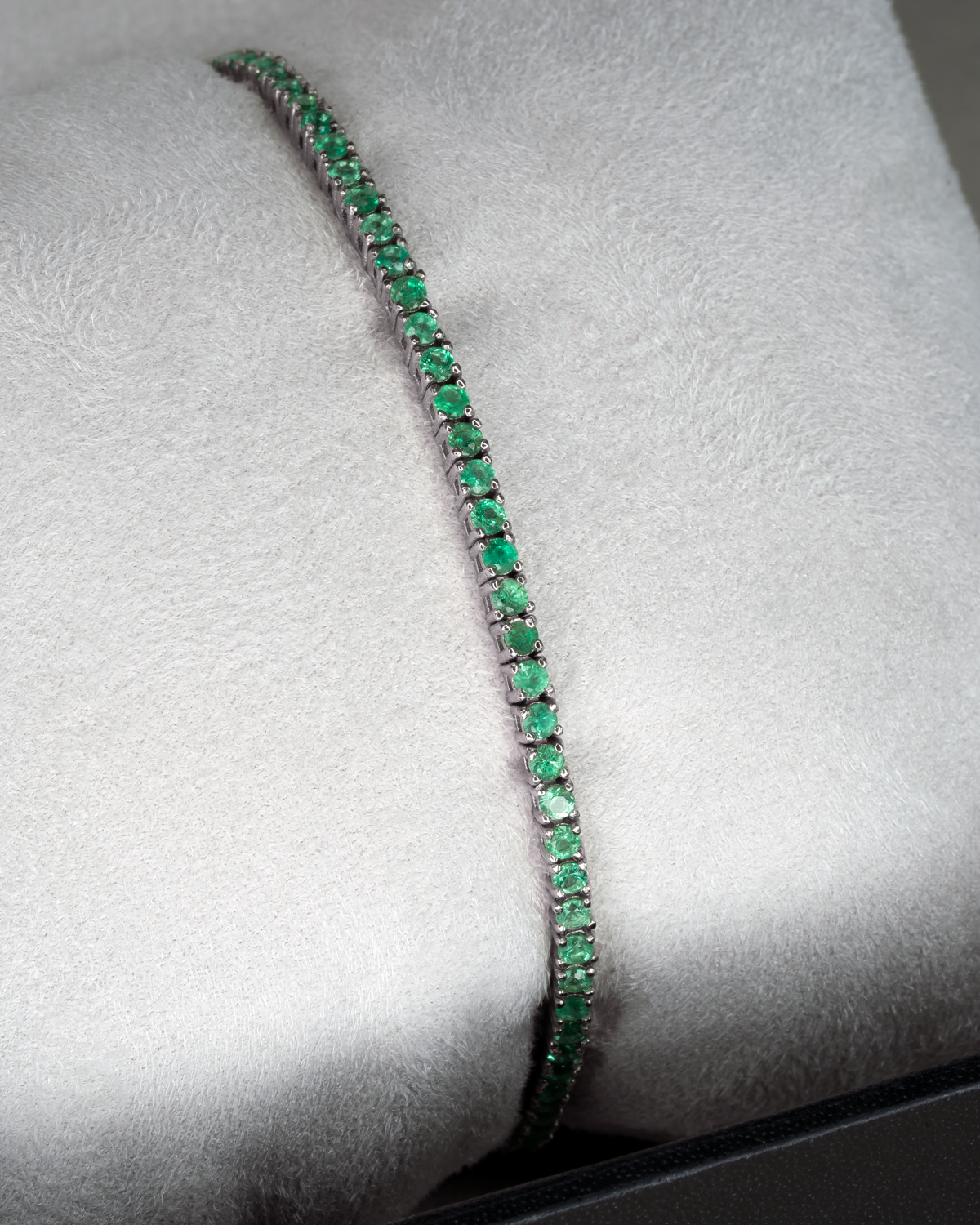 2mm Emerald Tennis Bracelet